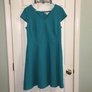 Women’s V-Neck Teal Dress